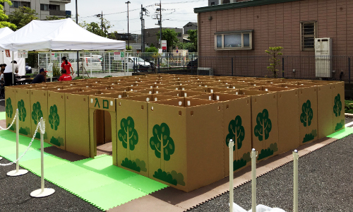ダンボール迷路、遊具、